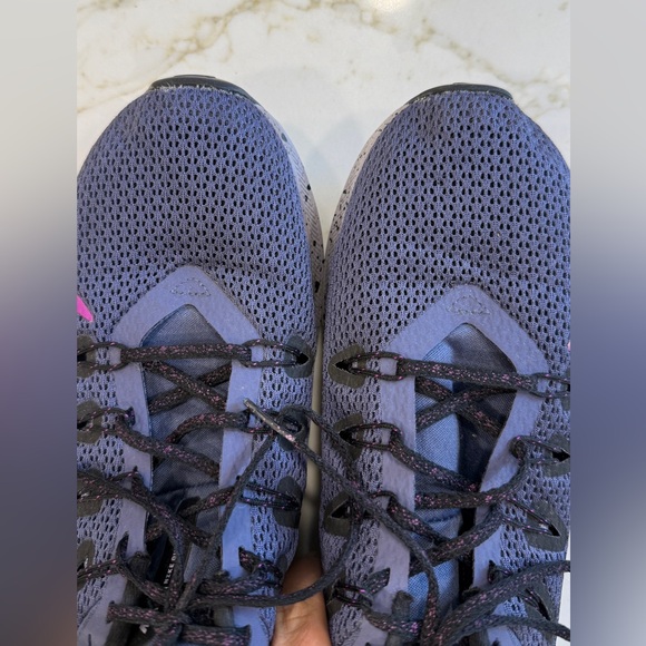 Nike Quest Running Shoes Purple and Pink & Black Womens Size 8.5 - Picture 7 of 8